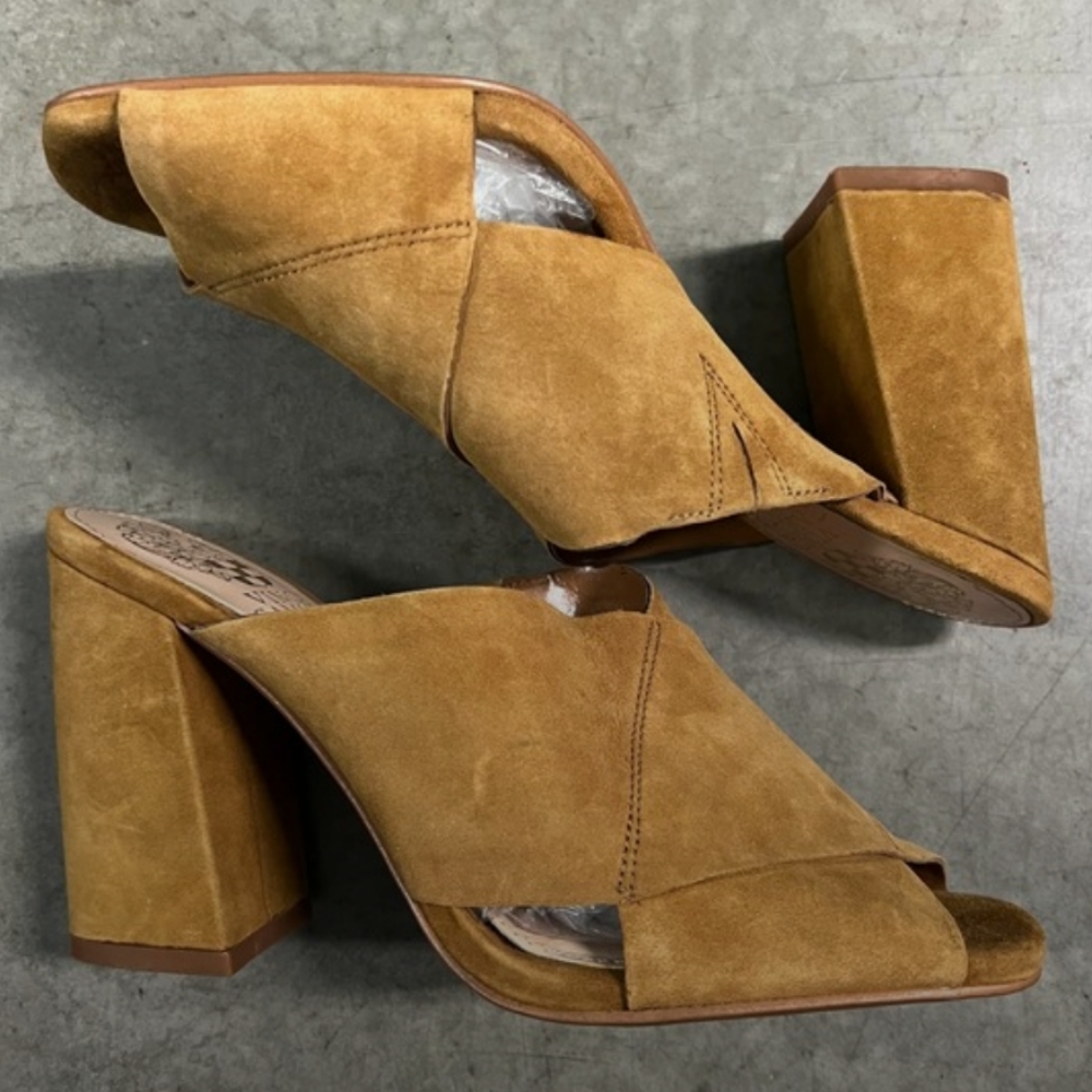 Vince Camuto fits like a 6 Golden Tan Suede Leather Chunky Block Heel Mules - Picture 2 of 5